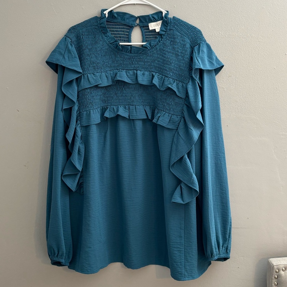 ODDY Long Sleeve Blouse with Smocked & Ruffle Detaling